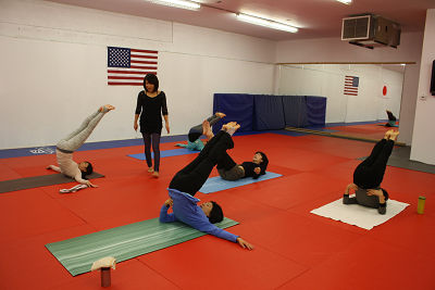 Naomi’s Yoga_2-min