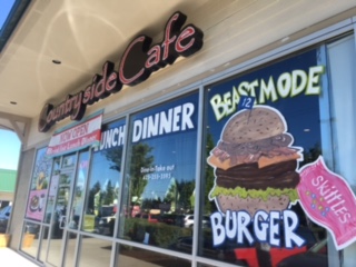 大きなハンバーガの絵 いかにもアメリカっぽい。
