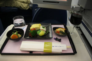 ビジネスの機内食