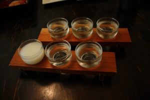 酒サンプル(3種類で$15)