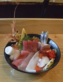 ランチちらし寿司 $11
