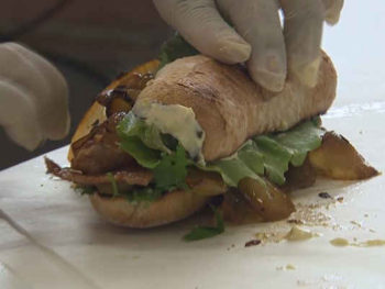 写真引用:http://www.king5.com/news/local/seattles-un-bien-is-the-best-restaurant-in-washington-according-to-yelp/339918929