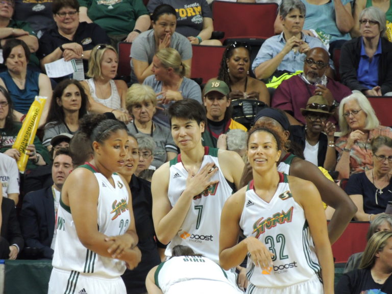 渡嘉敷来夢選手が  シアトル・ストームでWNBAデビュー
