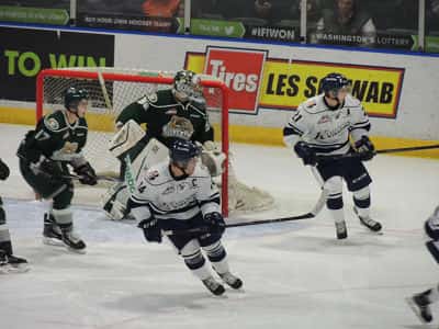 NHLを目指す高校生選手が凌ぎを削るWHL