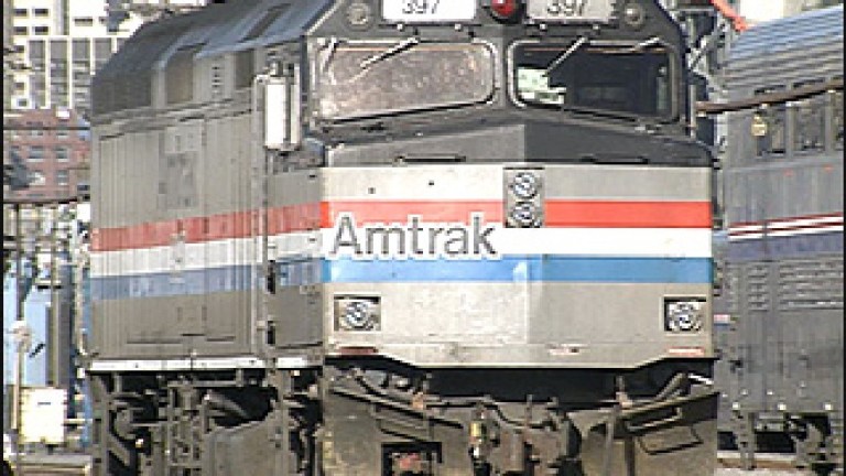 Amtrakカスケードトレイン、小型ペットの乗車可能へ