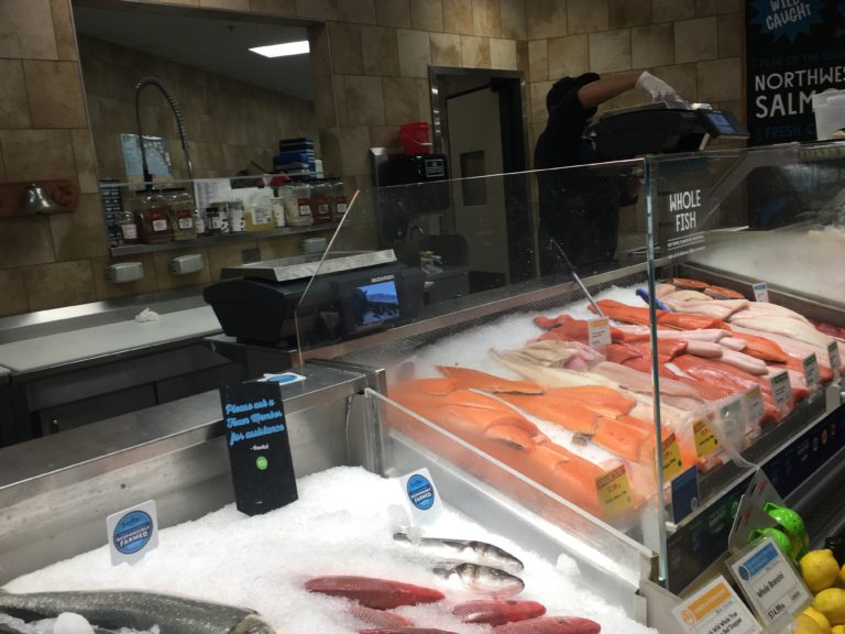 アメリカのスーパーマーケット（魚の購入編）—魚の皮や骨も取り除いてくれるのをご存知ですか？