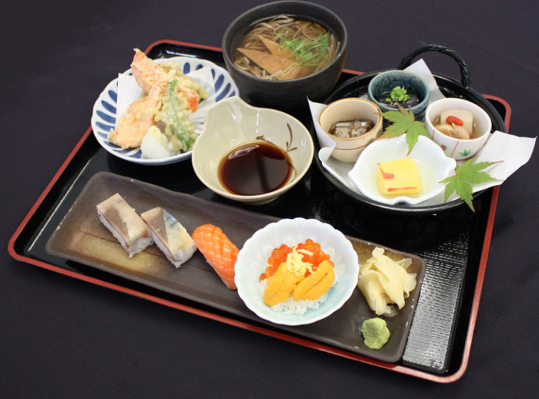 アイ・ラブ寿司 I Love Sushi on the Lake Bellevue
