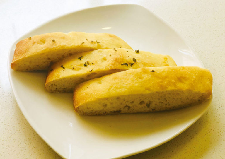 こねないポテトフォカッチャ