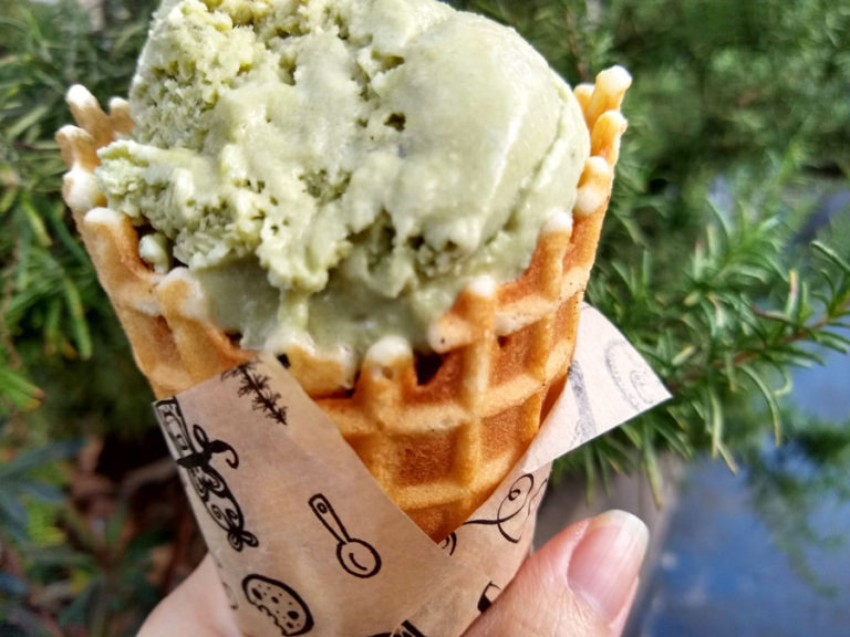 自然派アイスクリームで気分をリフレッシュ