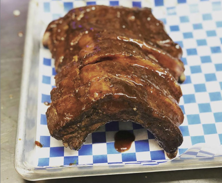 この店この味 Vol. 14 　BBQ気分を堪能できるベビーバックリブ！