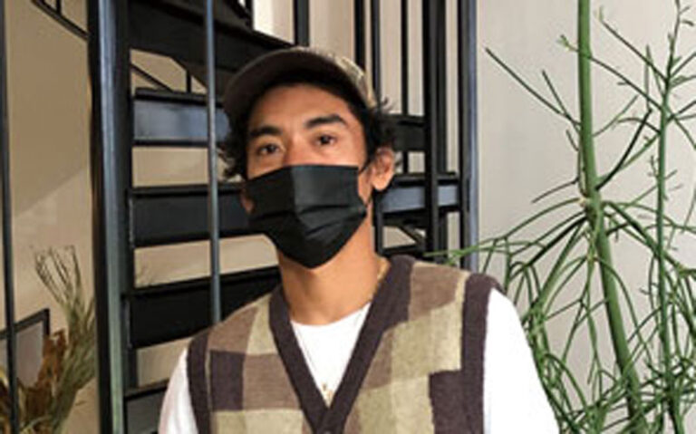 FASHION SNAP at ジュエリー・ショップ、ファリス