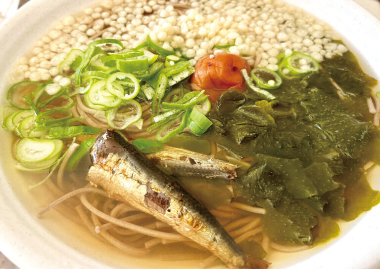 しおちゃん家のイワシ蕎麦〜しおちゃんとしんコロの秘密のレシピ