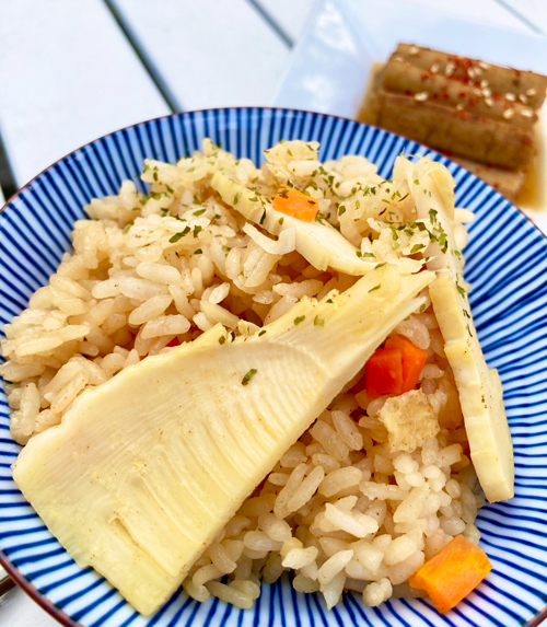 春が旬！　タケノコご飯とゴボウの漬物〜シェフのおうちレシピ