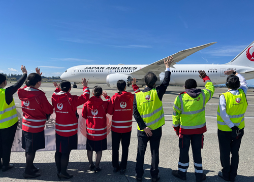 JAL、就航 5 周年記念セレモニー